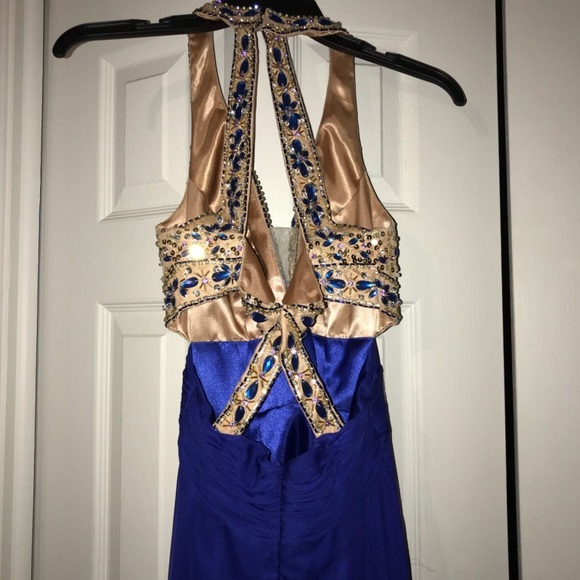 Gorgeous Prom Dress - Picture 6 of 7